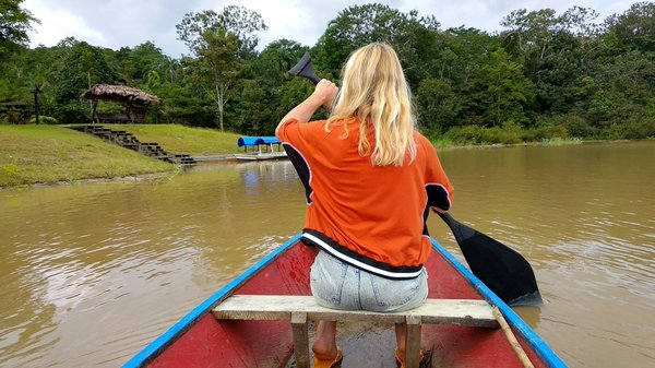 Quelles sont les règles d'engagement pour interagir avec les tribus de la Vallée de l'Omo en Éthiopie ?
